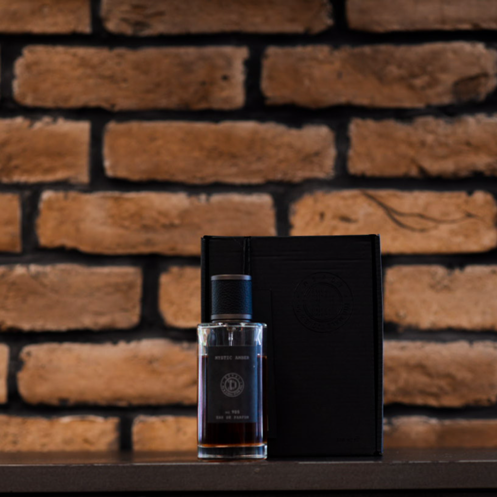 905 EAU DE PARFUM MYSTIC AMBER