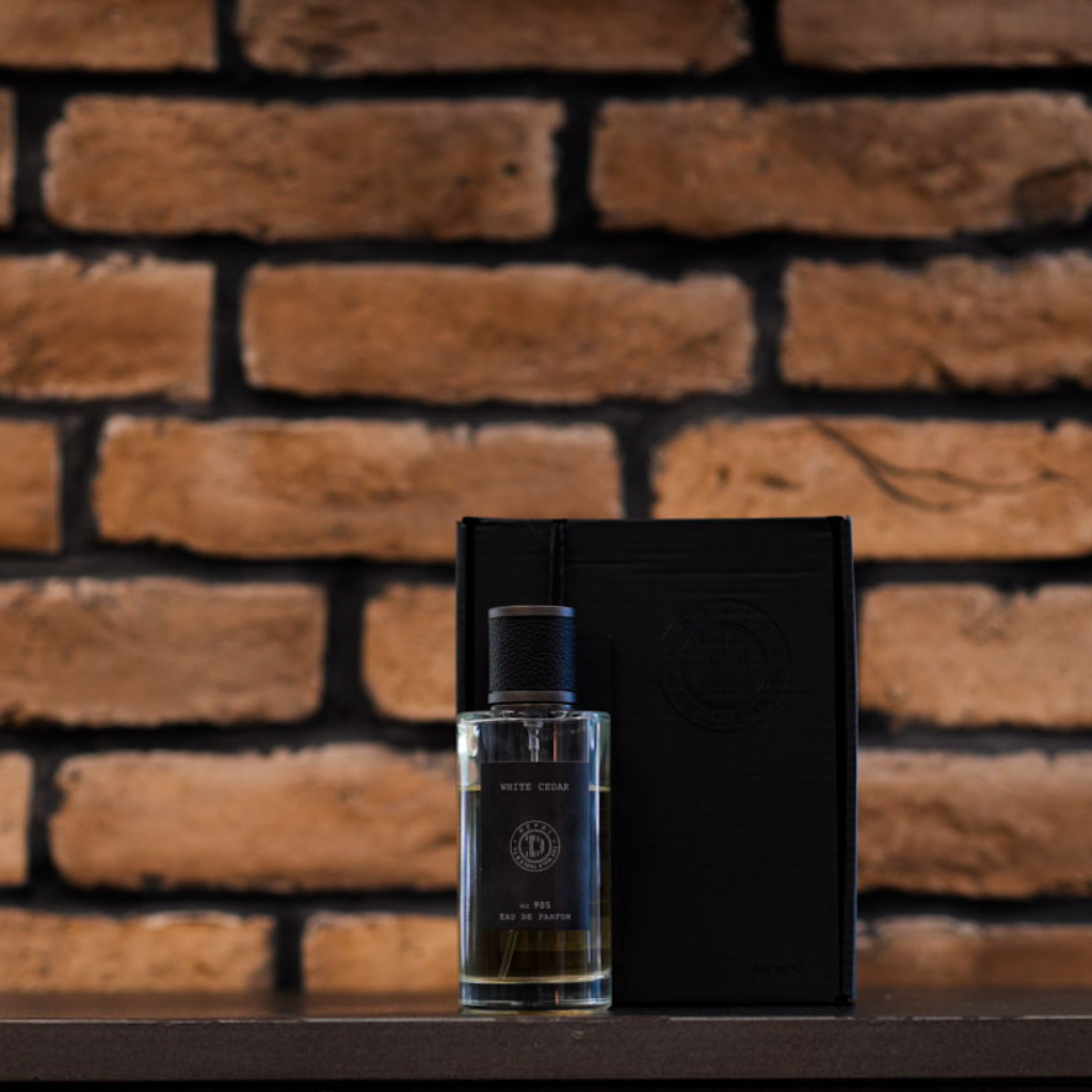 905 EAU DE PARFUM WHITE CEDAR